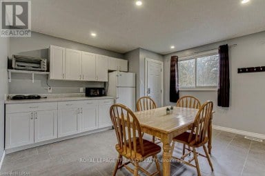 256 EDINBURGH STREET London North (North N) Ontario photo 20