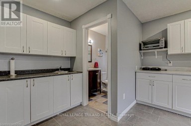 256 EDINBURGH STREET London North (North N) Ontario photo 21