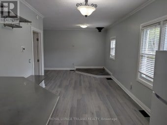 256 EDINBURGH STREET London North (North N) Ontario photo 5