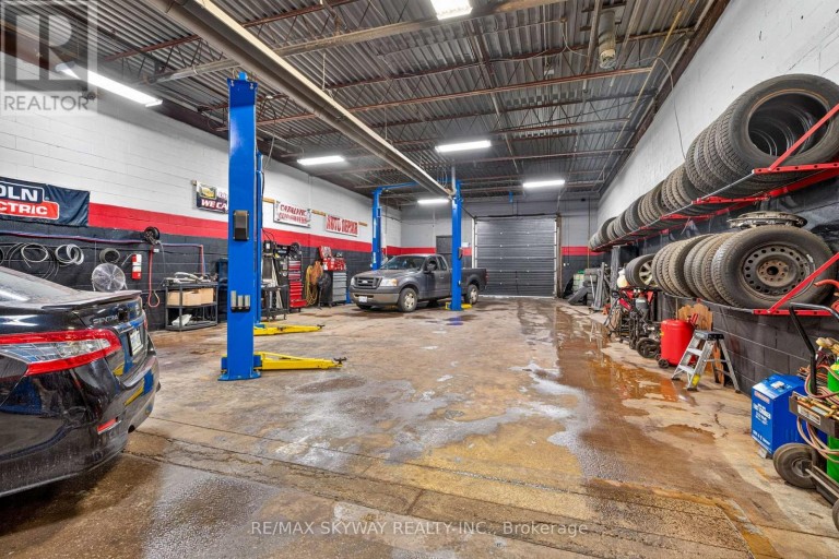 6 - 181 RUTHERFORD ROAD, Brampton (Brampton East Industrial), Ontario, L6W3P4