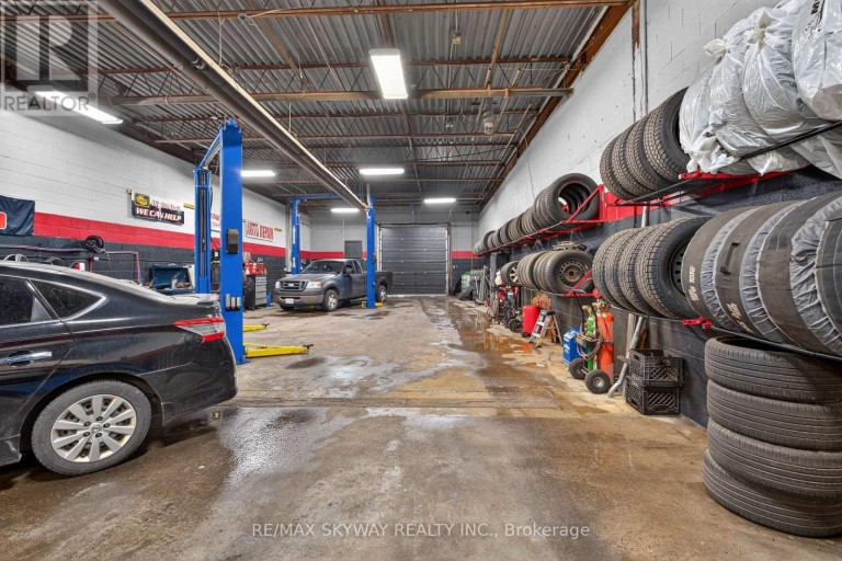 6 - 181 RUTHERFORD ROAD, Brampton (Brampton East Industrial), Ontario, L6W3P4