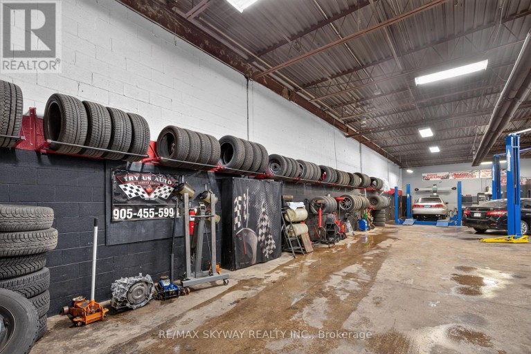 6 - 181 RUTHERFORD ROAD, Brampton (Brampton East Industrial), Ontario, L6W3P4