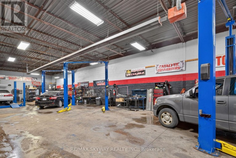 6 - 181 RUTHERFORD ROAD, Brampton (Brampton East Industrial), Ontario, L6W3P4