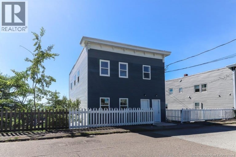 204-206 St. James W Street, Saint John, New Brunswick, E2L2E9