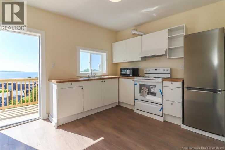 204-206 St. James W Street, Saint John, New Brunswick, E2L2E9