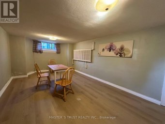 389 LAWRENCE AVENUE W Toronto (Bedford Park-Nortown) Ontario photo 21