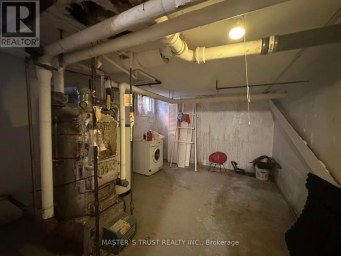 389 LAWRENCE AVENUE W Toronto (Bedford Park-Nortown) Ontario photo 27