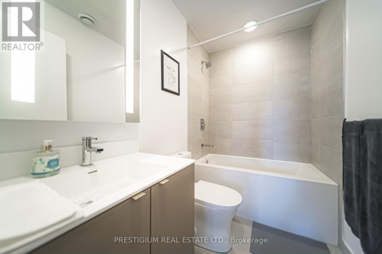 303 - 500 DUPONT STREET, Toronto (Annex), Ontario, M6G1Y7