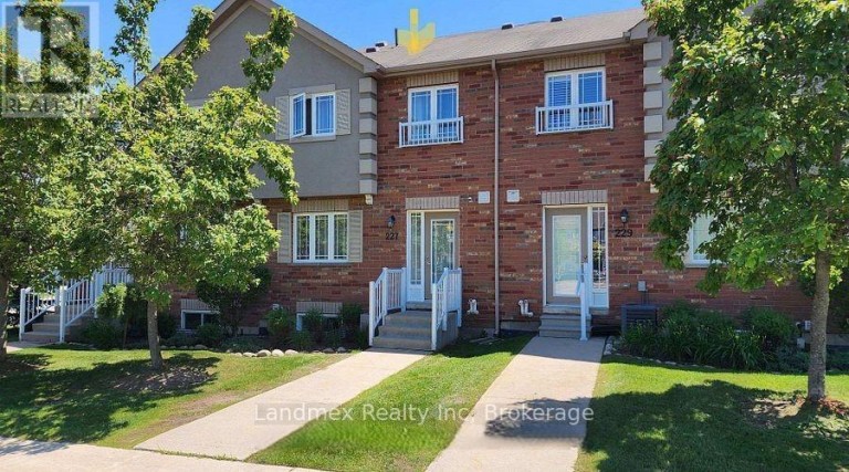 43 - 227 HARVIE ROAD, Barrie (Holly), Ontario, L4N9P8