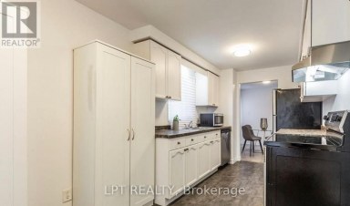 224 A PORTSMOUTH GATE Waterloo Ontario photo 5