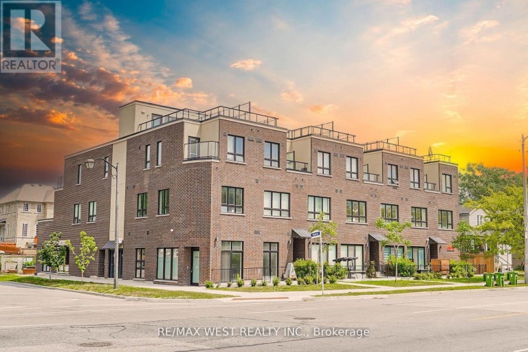 110 - 3686 ST CLAIR AVENUE E, Toronto (Cliffcrest), Ontario, M1M0E4