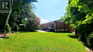 LOWER - 37 SIR BODWIN PLACE Markham (Markham Village) Ontario photo 12
