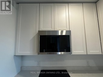 2 - 659 VAUGHAN ROAD Toronto (Oakwood Village) Ontario photo 12