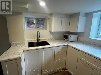 3 - 659 VAUGHAN ROAD Toronto (Oakwood Village) Ontario photo 5