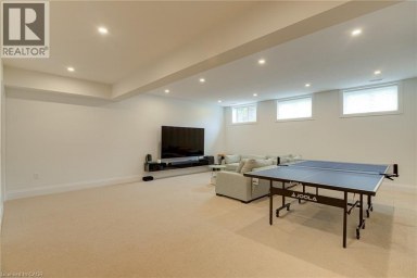 90 MARGARET Avenue N Unit# A Waterloo Ontario photo 36