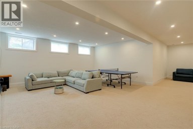 90 MARGARET Avenue N Unit# A Waterloo Ontario photo 37