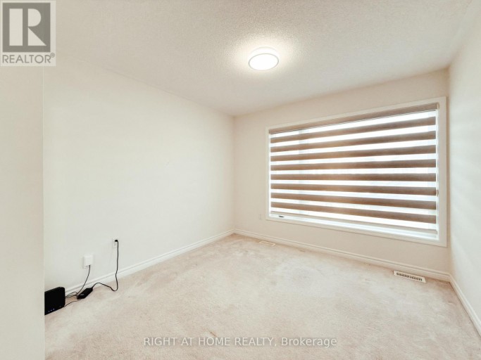 30 BOOTHILL DRIVE, Brampton (Northwest Brampton), Ontario, L7A5E4