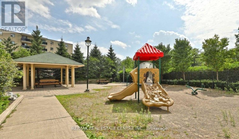 1705 - 3515 KARIYA DR DRIVE, Mississauga (City Centre), Ontario, L5B0C1