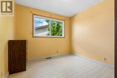 189 Whitaker Close NE Calgary Alberta photo 11