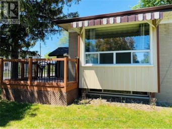 2 MENDIP CRESCENT Toronto (Dorset Park) Ontario photo 1