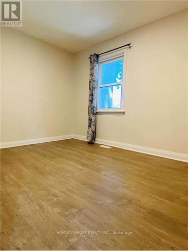 2 MENDIP CRESCENT, Toronto (Dorset Park), Ontario, M1P1Y4
