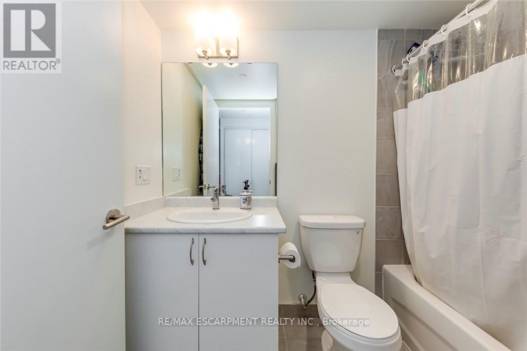 309 - 10 WILBY CRESCENT, Toronto (Weston), Ontario, M9N1E6