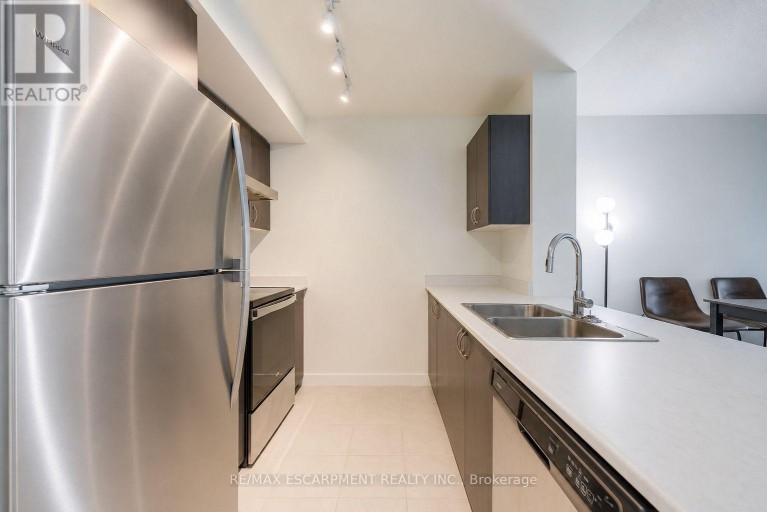 309 - 10 WILBY CRESCENT, Toronto (Weston), Ontario, M9N1E6