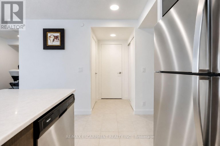309 - 10 WILBY CRESCENT, Toronto (Weston), Ontario, M9N1E6