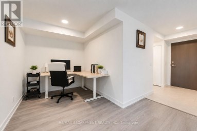 309 - 10 WILBY CRESCENT Toronto (Weston) Ontario photo 9