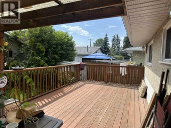 2510 35 Street SE Calgary Alberta photo 12