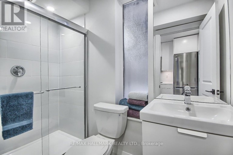 2 - 415 DUNDAS STREET E, Toronto (Moss Park), Ontario, M5A2A9