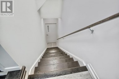 2 - 415 DUNDAS STREET E Toronto (Moss Park) Ontario photo 8