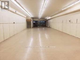 GROUND - 2500 KINGSTON ROAD Toronto (Birchcliffe-Cliffside) Ontario photo 2
