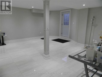 BSMT - 147 GLAD PARK AVENUE Whitchurch-Stouffville (Stouffville) Ontario photo 3