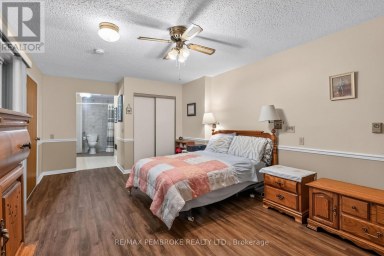 7 MARTIN STREET Laurentian Hills Ontario photo 26