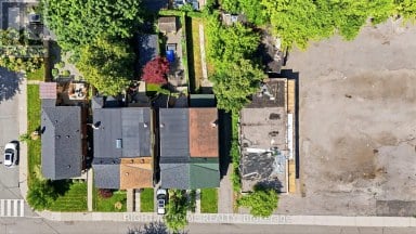 204 HIGHFIELD ROAD Toronto (Greenwood-Coxwell) Ontario photo 11