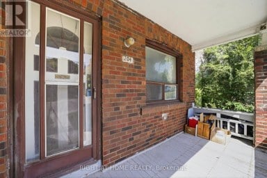 204 HIGHFIELD ROAD Toronto (Greenwood-Coxwell) Ontario photo 3