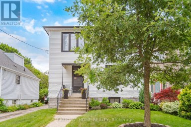 18 VANBRUGH AVENUE Toronto (Birchcliffe-Cliffside) Ontario photo 1