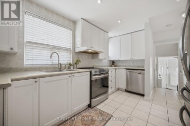 18 VANBRUGH AVENUE Toronto (Birchcliffe-Cliffside) Ontario photo 5