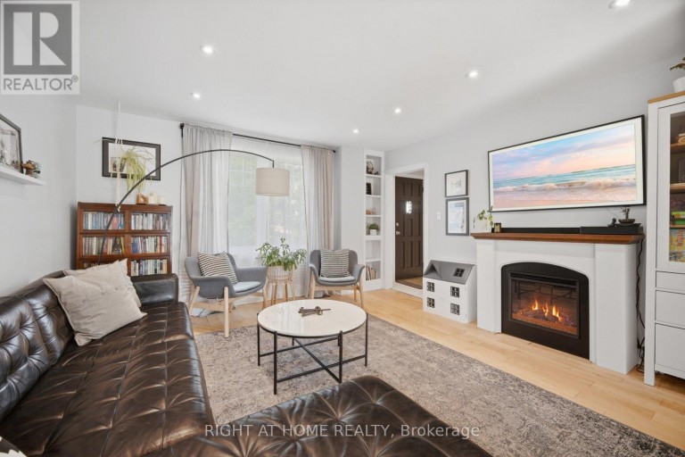 18 VANBRUGH AVENUE, Toronto (Birchcliffe-Cliffside), Ontario, M1N3S9