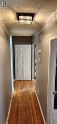 9415 Fairmount Drive SE Calgary Alberta photo 23