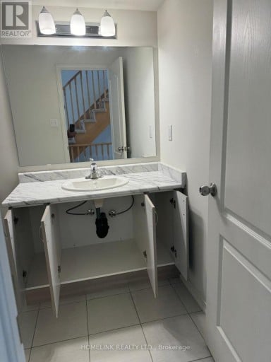 347 - 2370 CHEVRON PRINCE PATH W, Oshawa (Windfields), Ontario, L0L0K8