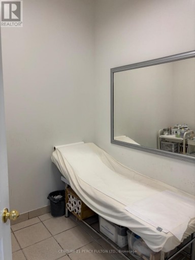 3 - 1 SONOMA BOULEVARD, Vaughan (Sonoma Heights), Ontario, L4H3C4