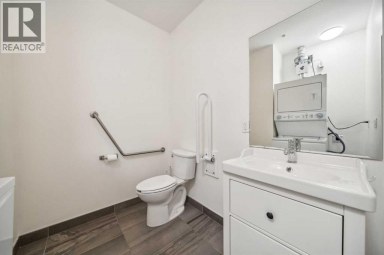 302, 2505 17 Avenue SW Calgary Alberta photo 23