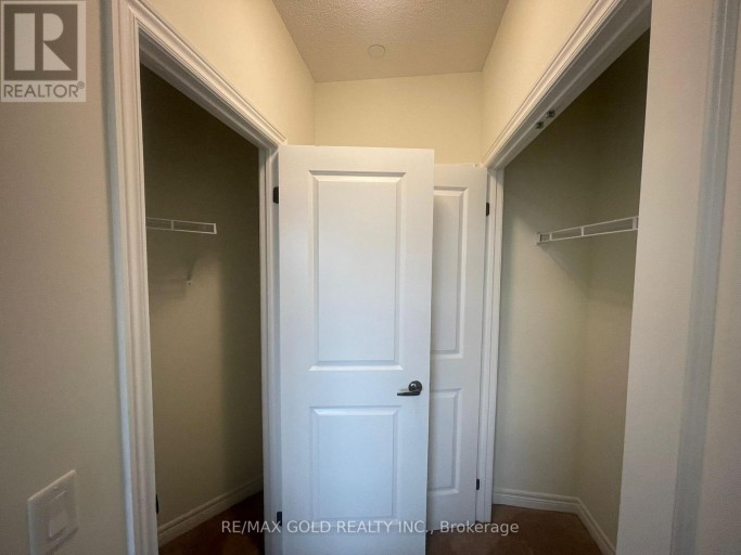 803 - 39 NEW DELHI DRIVE, Markham (Cedarwood), Ontario, L3S0E1