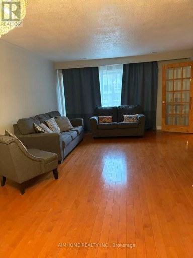18 LYNCH ROAD, Toronto (Don Valley Village), Ontario, M2J2V5