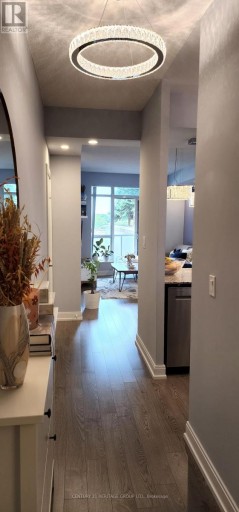 525 - 135 VILLAGE GREEN SQUARE, Toronto (Agincourt South-Malvern West), Ontario, M1S0G4