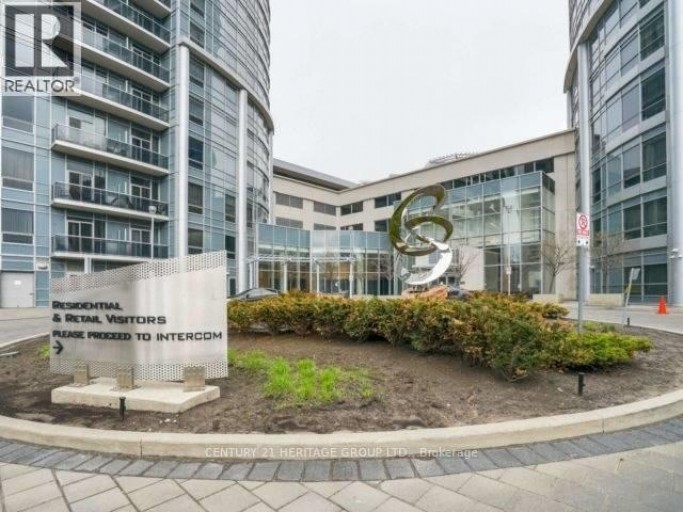 525 - 135 VILLAGE GREEN SQUARE, Toronto (Agincourt South-Malvern West), Ontario, M1S0G4