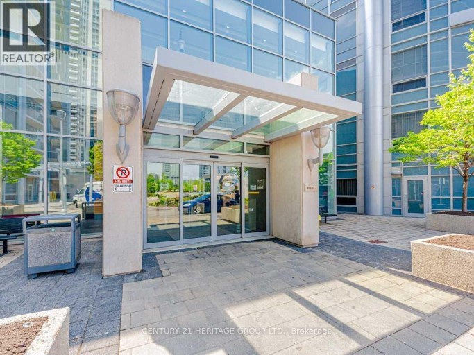 525 - 135 VILLAGE GREEN SQUARE, Toronto (Agincourt South-Malvern West), Ontario, M1S0G4