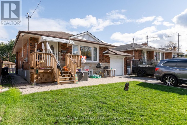 5 BARLOW ROAD, Toronto (Woburn), Ontario, M1G2B3